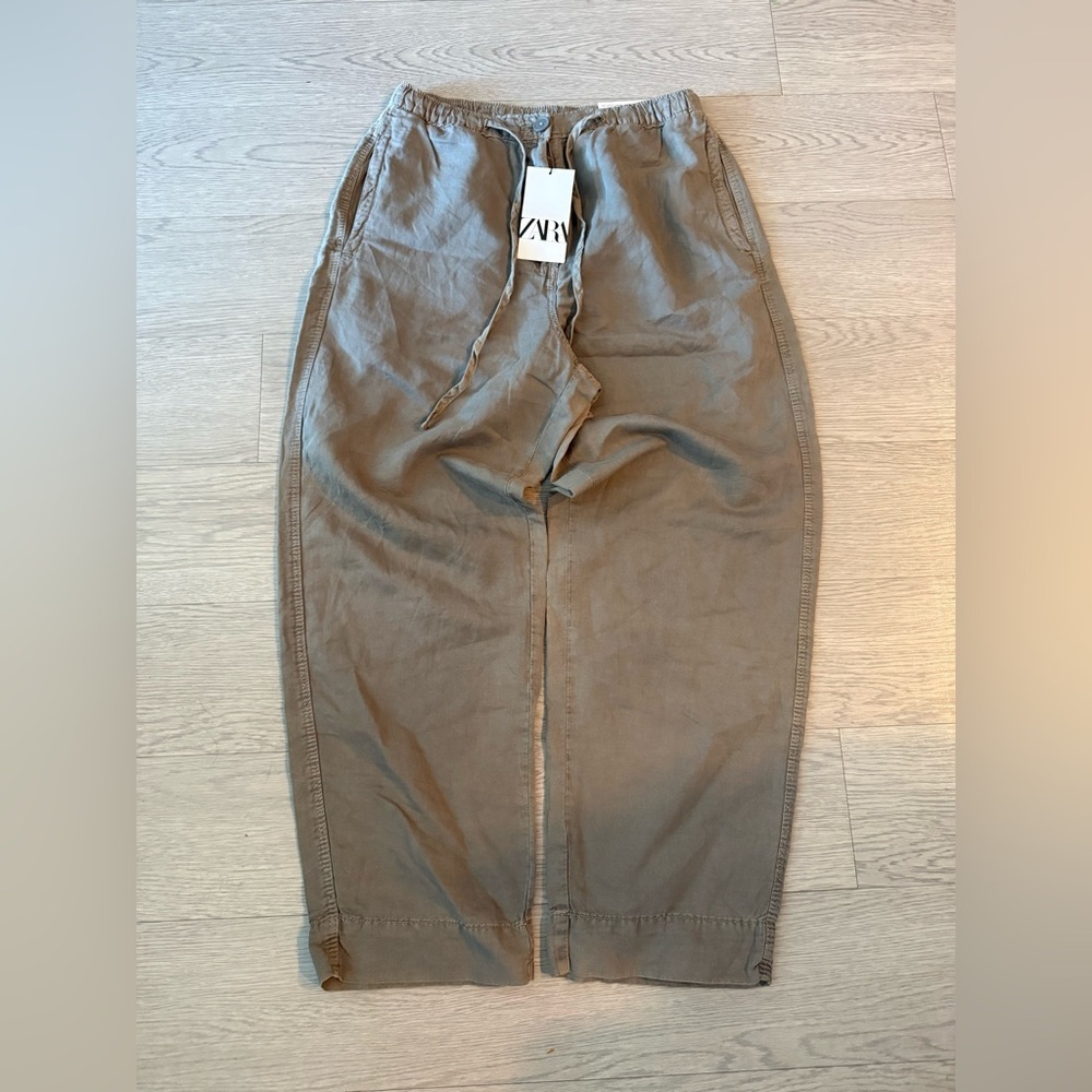 Zara The Casual Barrel Trousers Size L